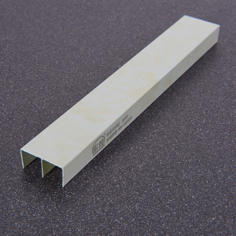 Accesorios de aluminio 25×21 de la teja de la decoración del hogar de la forma del borde recto E del ajuste de la teja