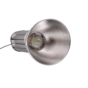 Klasszikus High Bay lámpa reflektorral Raktári ipari világítás 100 200 300 Watt Cob High Bay lámpa lencsés függőlámpákkal