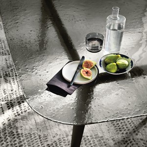 Best Famous Black Coffee And End Tables Factories –  Grey color Glass Dinner table – Zhitao