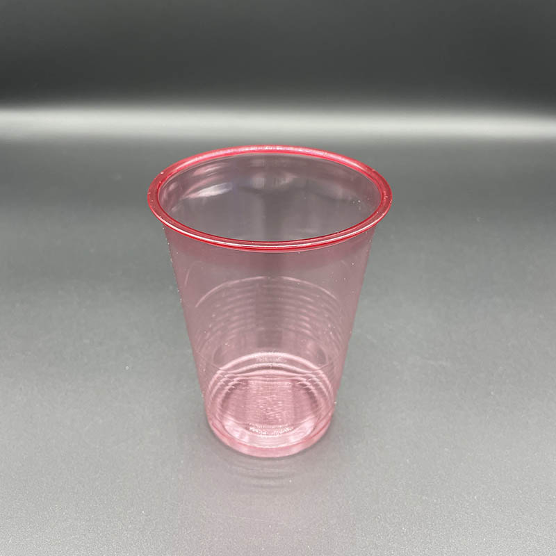 डिस्पोजेबल प्लास्टिक पेय कप