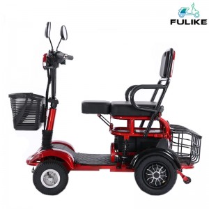Starší elektrický štvorkolesový invalidný vozík Skladacia pohyblivá kolobežka Skladacie elektrické pohyblivé kolobežky