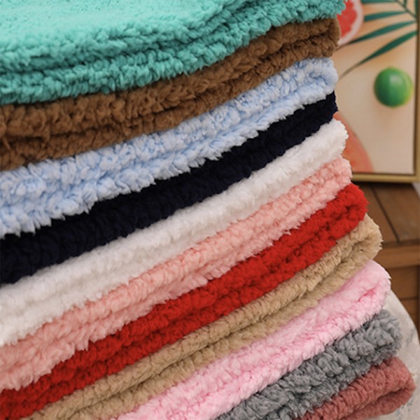Made-in-China Multiple Washable Snugly Sherpa Fleece Bed Blanket for Dogs and Cats