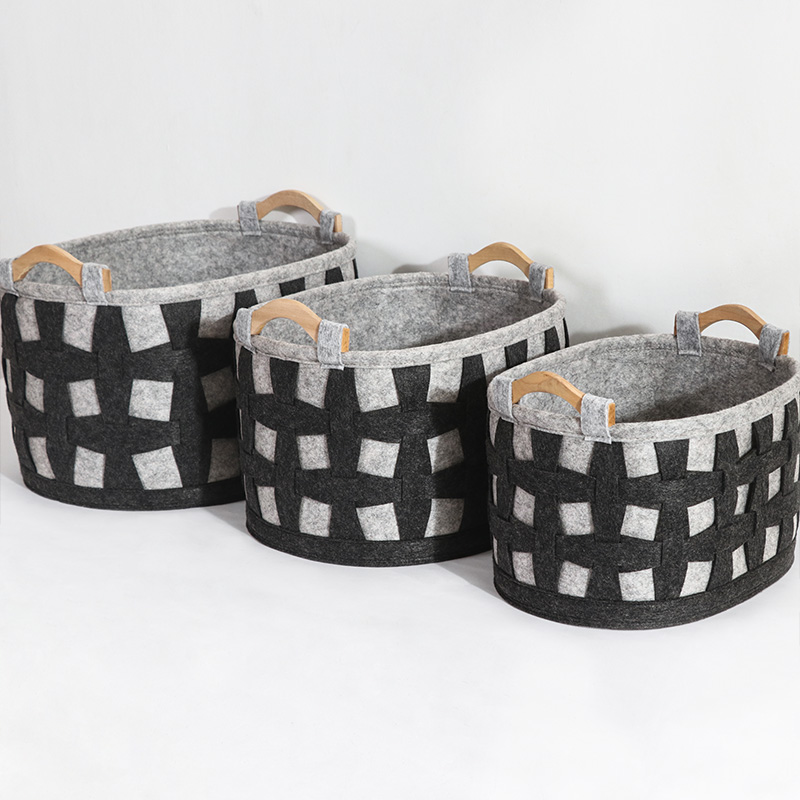 newest woven felt storage basket home decor storage bin with wood Handles