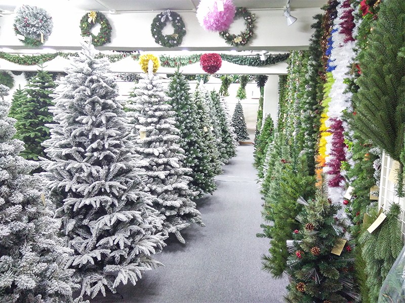 when do artificial trees go on sale