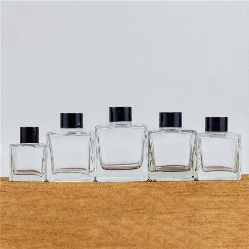 100ml Square Glass Diffuser Bottle Featured Image