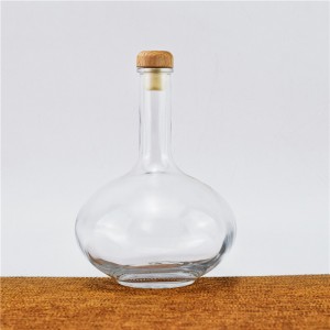 750ml Glass Long Neck  Liquor Bottle