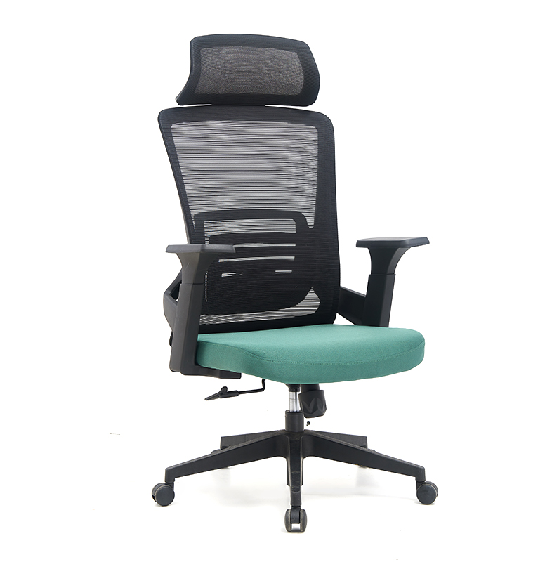 कार्यालय डेस्क और कुर्सियों को अनुकूलित करने के क्या फायदे हैं?