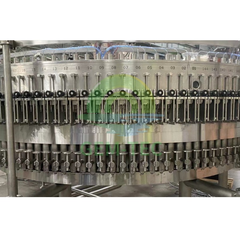 Автоматична машина за пълнене на стъклени бутилки/кенове с бира