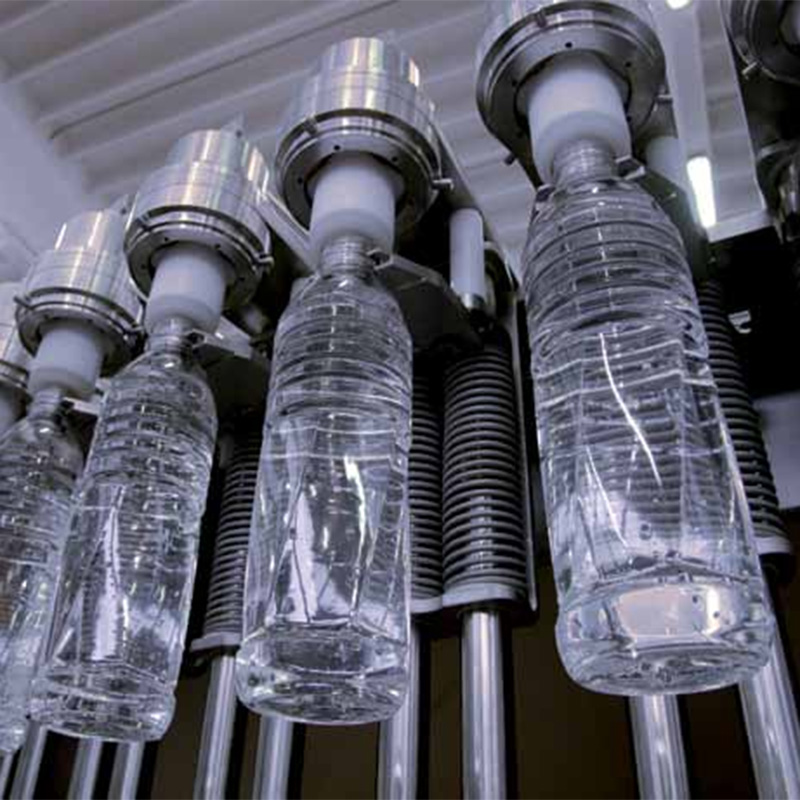 Автоматична машина за пълнене на бутилирана питейна вода