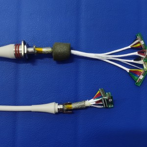 Fivoriambe tariby ultrasonika transducer
