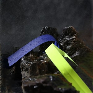 Hot High Quality Waterproof Nylon Zipper with Multi Colors