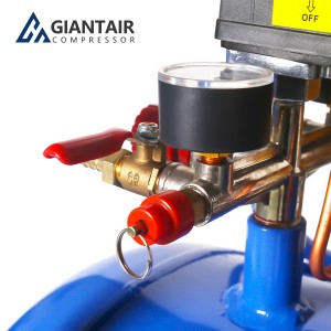 Lae geraas GiantAir 4kw 5pk suier klein kompressor 5.5kw 7.5hp 10hp Direkte aangedrewe suierlugkompressor met tenk 230L