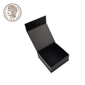 Flated Luxury Folded Cosmetics Perfume Boxes Printed Gift Packaging Boxes ဖောင်းကြွမှု၊