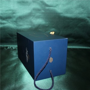 Kuti të paketimit të verës katrore të stampuara / me vend UV, Kuti të paketimit të verës magnetike të printuara të personalizuara
