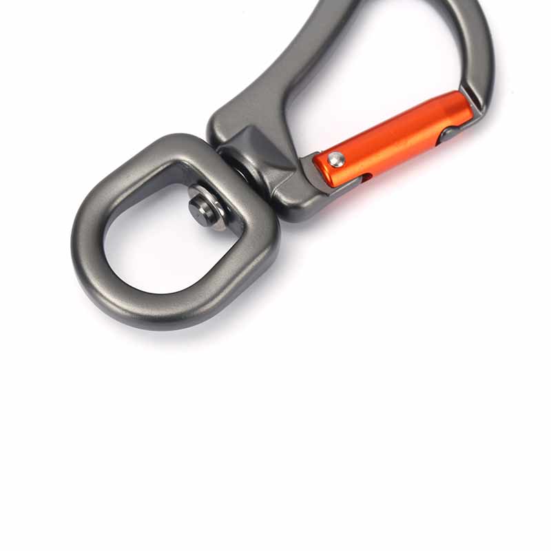 Locking Carabiner with Captive Eye_ GR4301