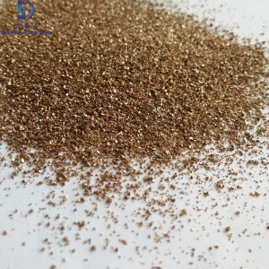 Neapdorotas auksinis neapdorotas vermikulitas arba sidabrinis vermikulitas