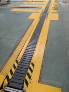 Board Chain conveyor Paper roll conveyor Corrugated garis conveyor