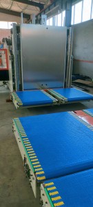 Prealimentador automàtic per a troquelador i impressora