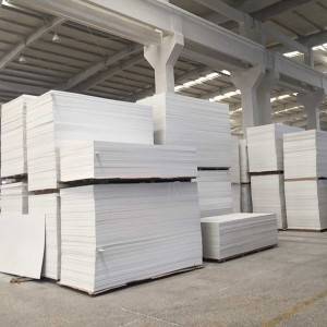 Gyári üzletek Kínában 1220 * 2440 mm digitális nyomtatott PVC habtábla tábla / PVC lap Reklámtábla papír Foamex karton