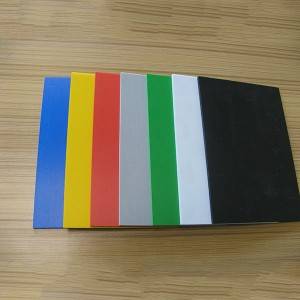 barvna PVC penasta plošča