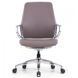 Krzesło biurowe z brązowej skóry