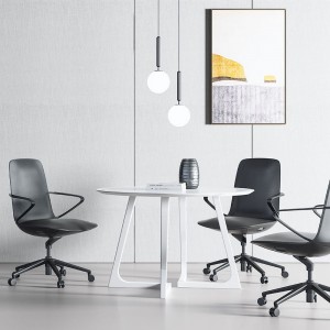 Black Leatehr Adjustable Office Guest Chair