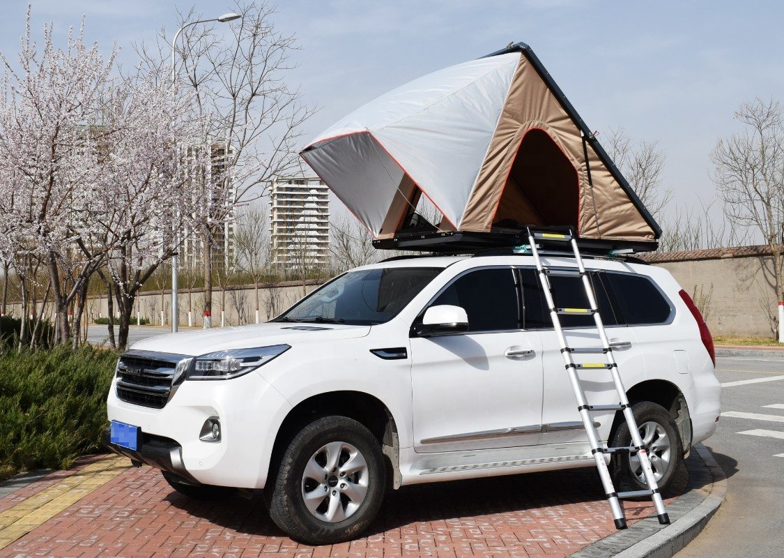 На что нужно обратить внимание при установке палатки на крыше автомобиля?