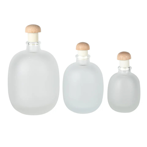 Frosted/ Clear Beverage Glass Bottle na may Cork
