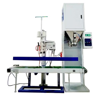 Auto packing at auto sewing machine