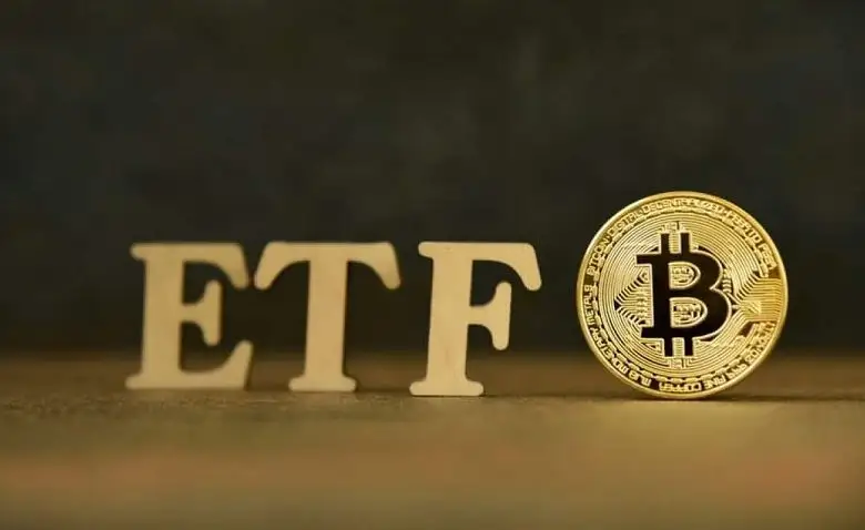 La unua bitcoin ETF de Nordameriko suferas misterajn elfluojn Rekordu $ 500 milionojn en ununura tago