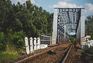 Maklike vervoer en doeltreffende spoorlyn truss-brug