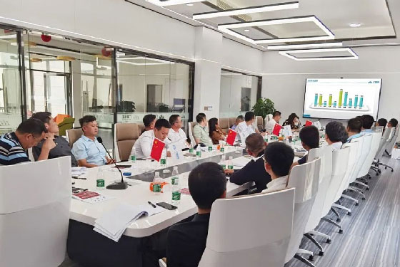 Das Q1-Meeting und das Strategieseminar der GS Housing Group fanden in der Guangdong Production Base statt