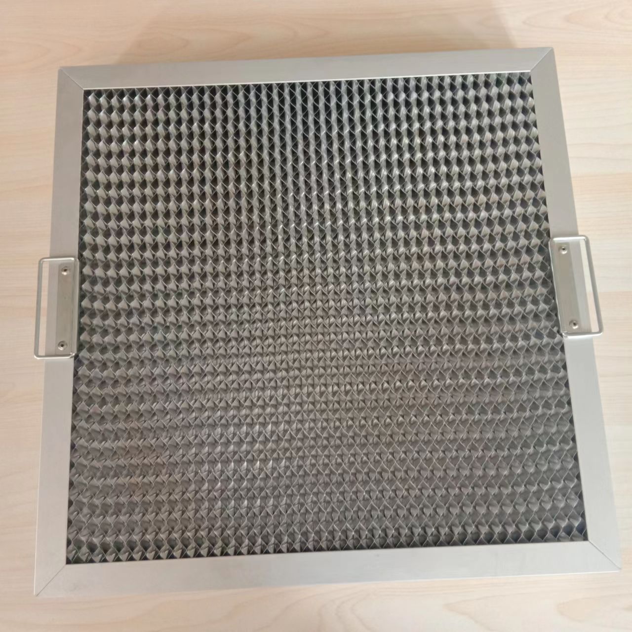 Aluminum honeycomb grease filter