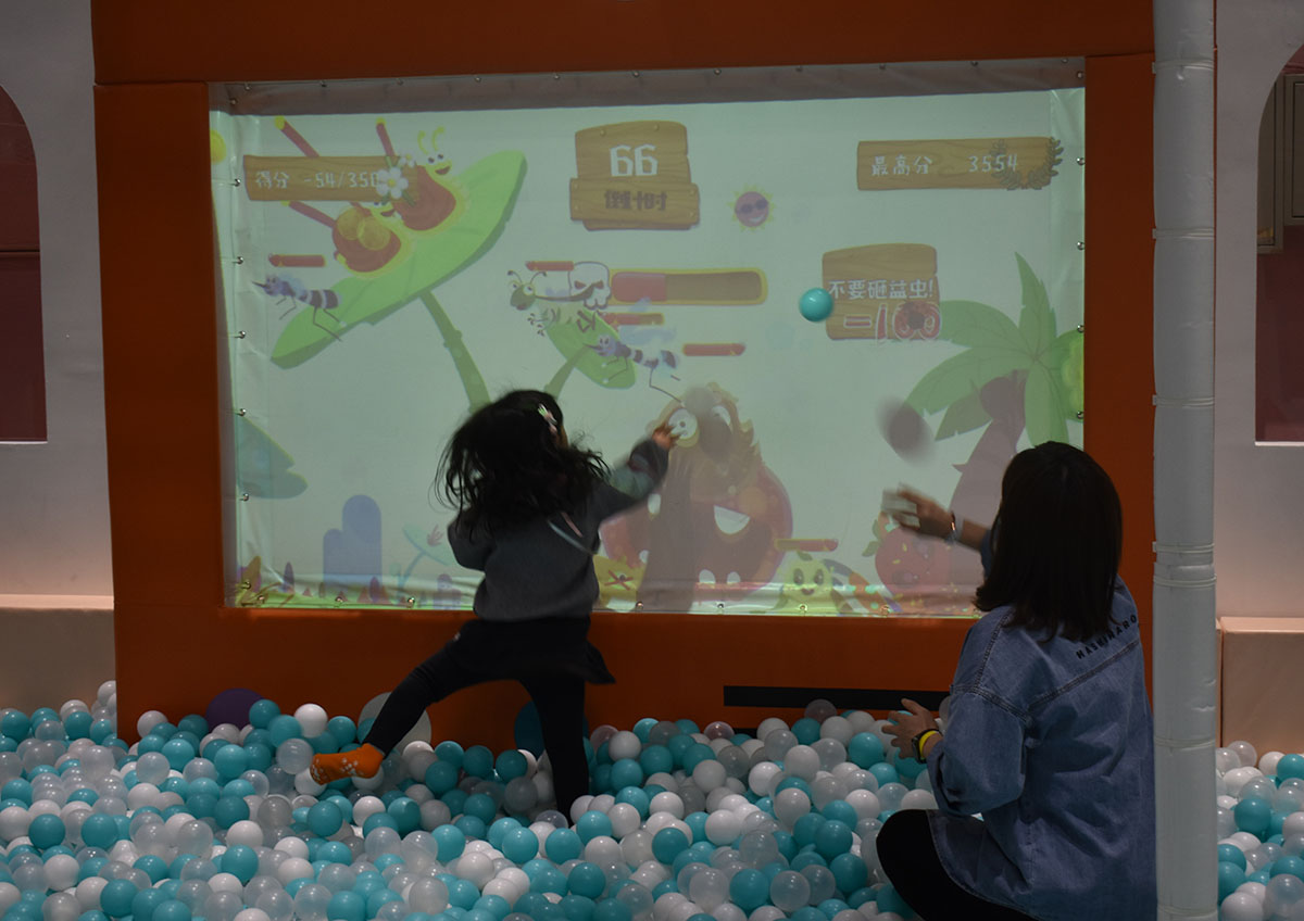 Projection Ball Pool Joc interactiv de proiecție