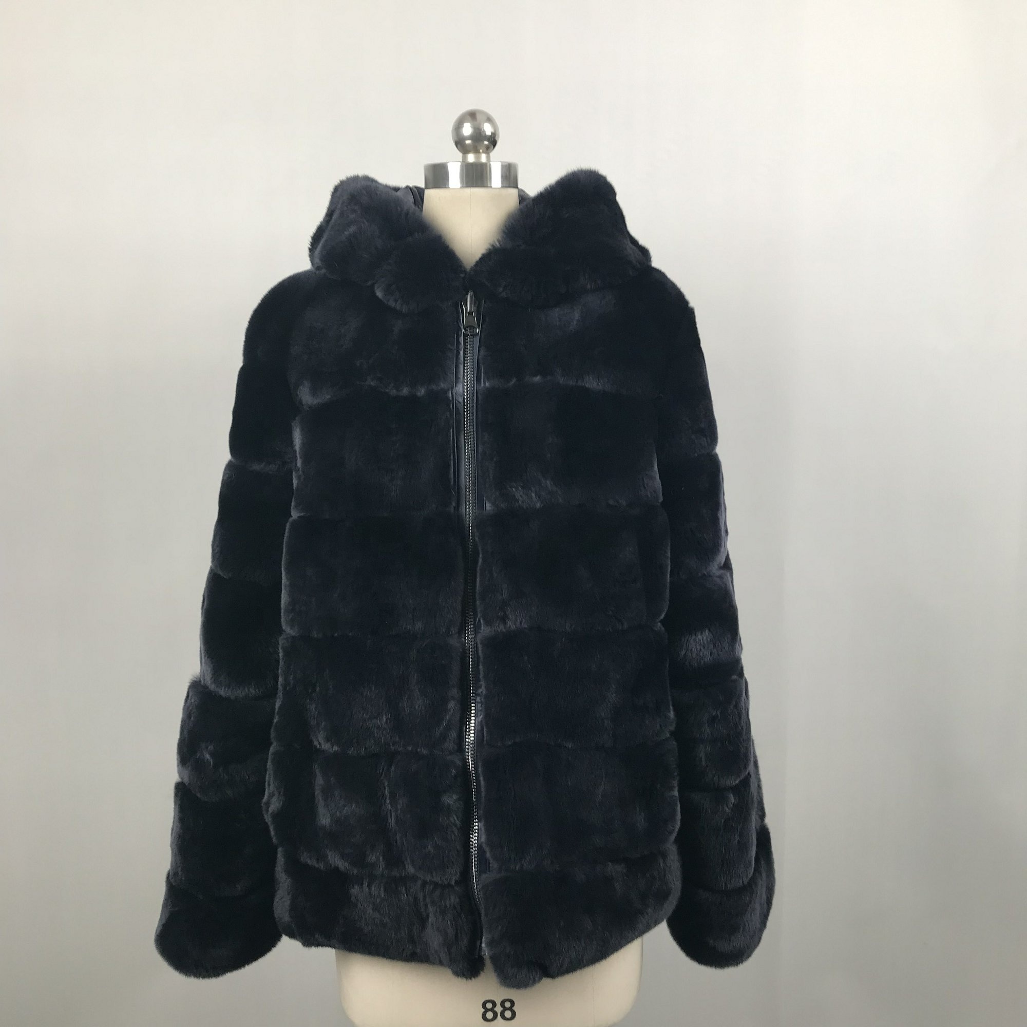 A l'engròs Abric amb caputxa reversible personalitzat d'hivern Real Rex Rabbit Bubble Thick Warm Lady Outwear Down Women Fur Jacket