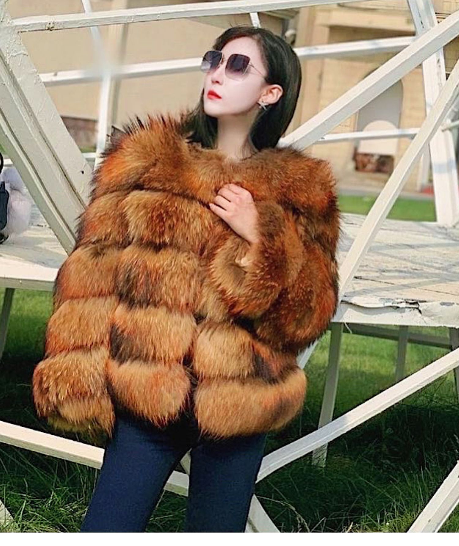 Factory Customized Women's popular Winter thick raccoon fur coat women real fur coat