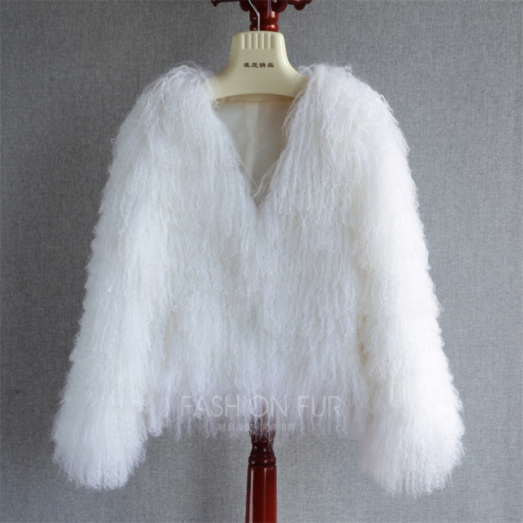 2022 Wholesale Bag-ong Winter Ladies Short Real Fur Coat V-neck Lamb Jacket para sa mga Babaye