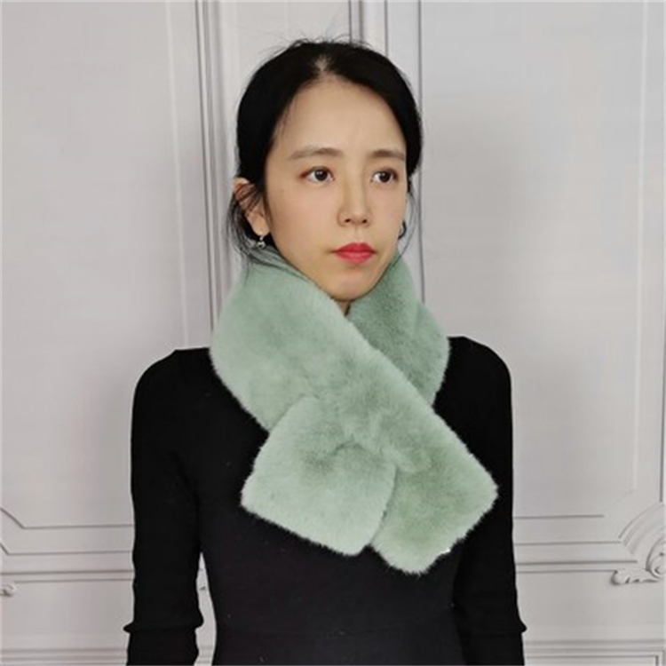 نئے آنے والی خوبصورت موسم سرما کی خواتین لپیٹیں چوری شدہ سکارف غلط منک فر اسکارف