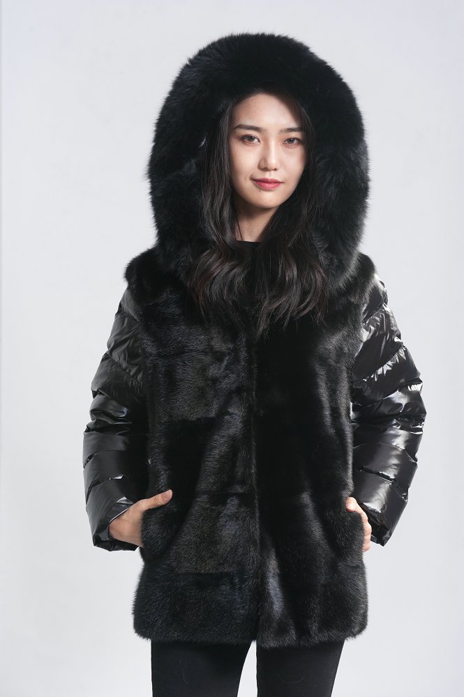 HHB931 Kot Bulu Musim Sejuk Wanita Baharu Jaket Mink Kulit Penuh Sebenar dengan Bertudung Fox