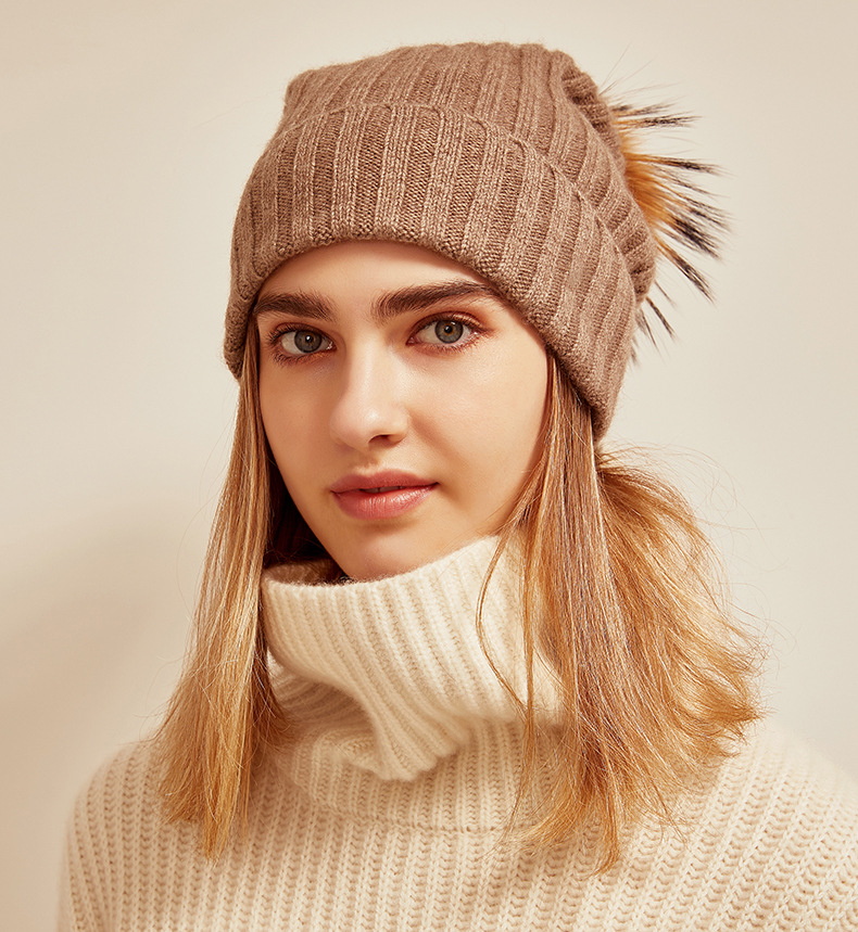 HT1232 KNIT HAT WITH RACCOON POM YARN: 95% GOAT CASHMERE 5%WOOL