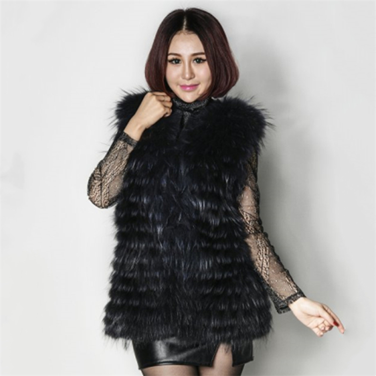 HHA420 Super Quality Women's Warm Lady Outerwear Fur Vests Genuine Raccoon Fur Vest With Leather Collar