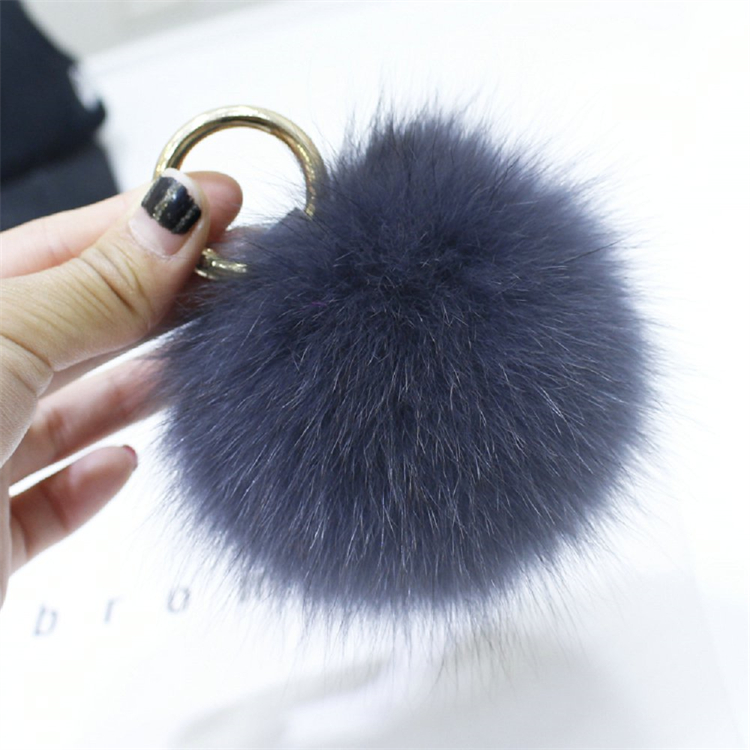 ສິນຄ້າຂາຍດີຂາຍຍົກ Fox Key Holder Fluffy Furry Fuzz FluBall Shape Pom Pom Fox Fur Plush Keychain 9CM