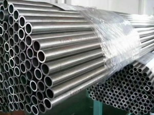 Fabricante líder de tubos Smls de tubos sin costura de acero aleado Sch40 perfilados