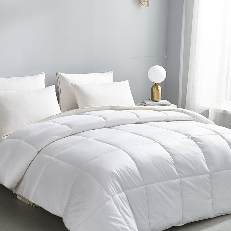 ပေါ့ပါးသော Goose Down Comforter Light Feather Down Duvet 100% Cotton Cover ဖြင့် ထည့်သွင်းပါ။