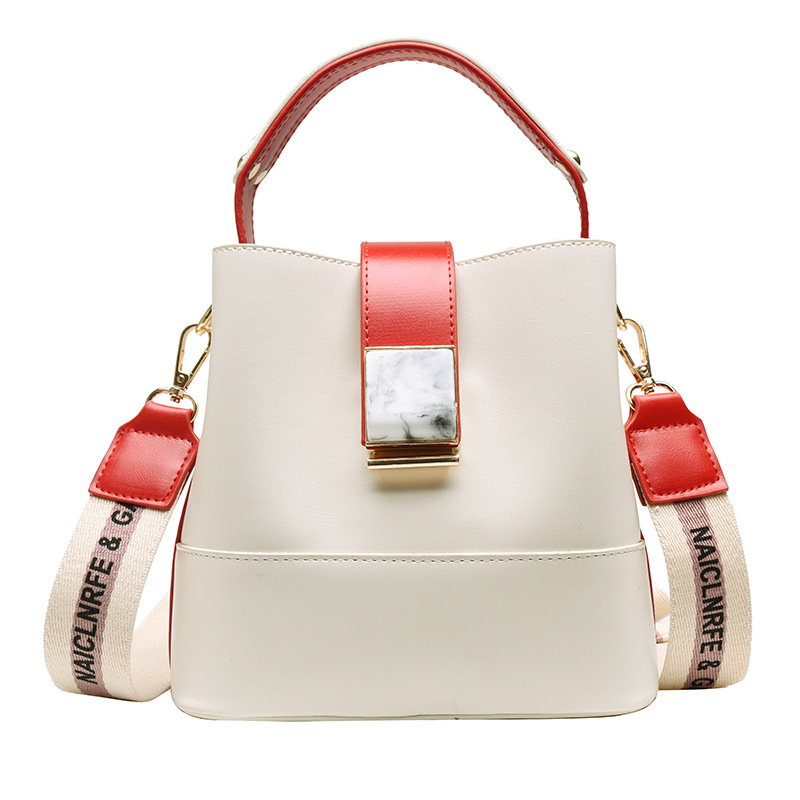 ພ້ອມທີ່ຈະຈັດສົ່ງ Lady Bag Waterproof Creative Handbags Women Handbags contrast color with the inclined shoulder belt