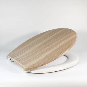 Duroplast Toilet Seat – Wood Line