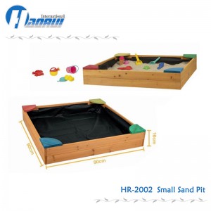 Piccola sabbiera quadrata in legno per giocattoli per bambini