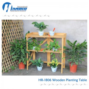 Zahradní pracovní stůl ze dřeva