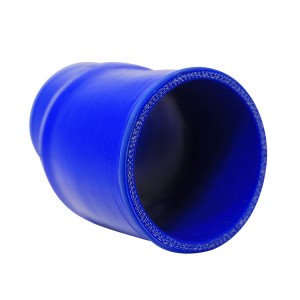 Tubo flessibile in gomma siliconica nero personalizzato a 4 strati per radiatore flessibile ad alta resistenza