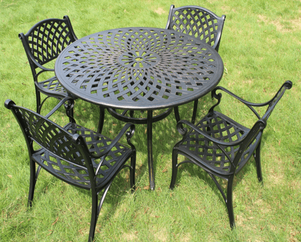 ระเบียงชุดโต๊ะสวนโลหะเฟอร์นิเจอร์สวนกลางแจ้งหล่อโต๊ะและเก้าอี้ลานกลางแจ้งอลูมิเนียมโบราณ